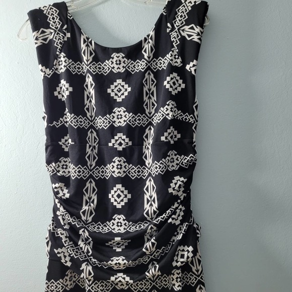 I.N.C International Concept Women's Black Geometric Print Dress Size L 80319-194 - Picture 2 of 5